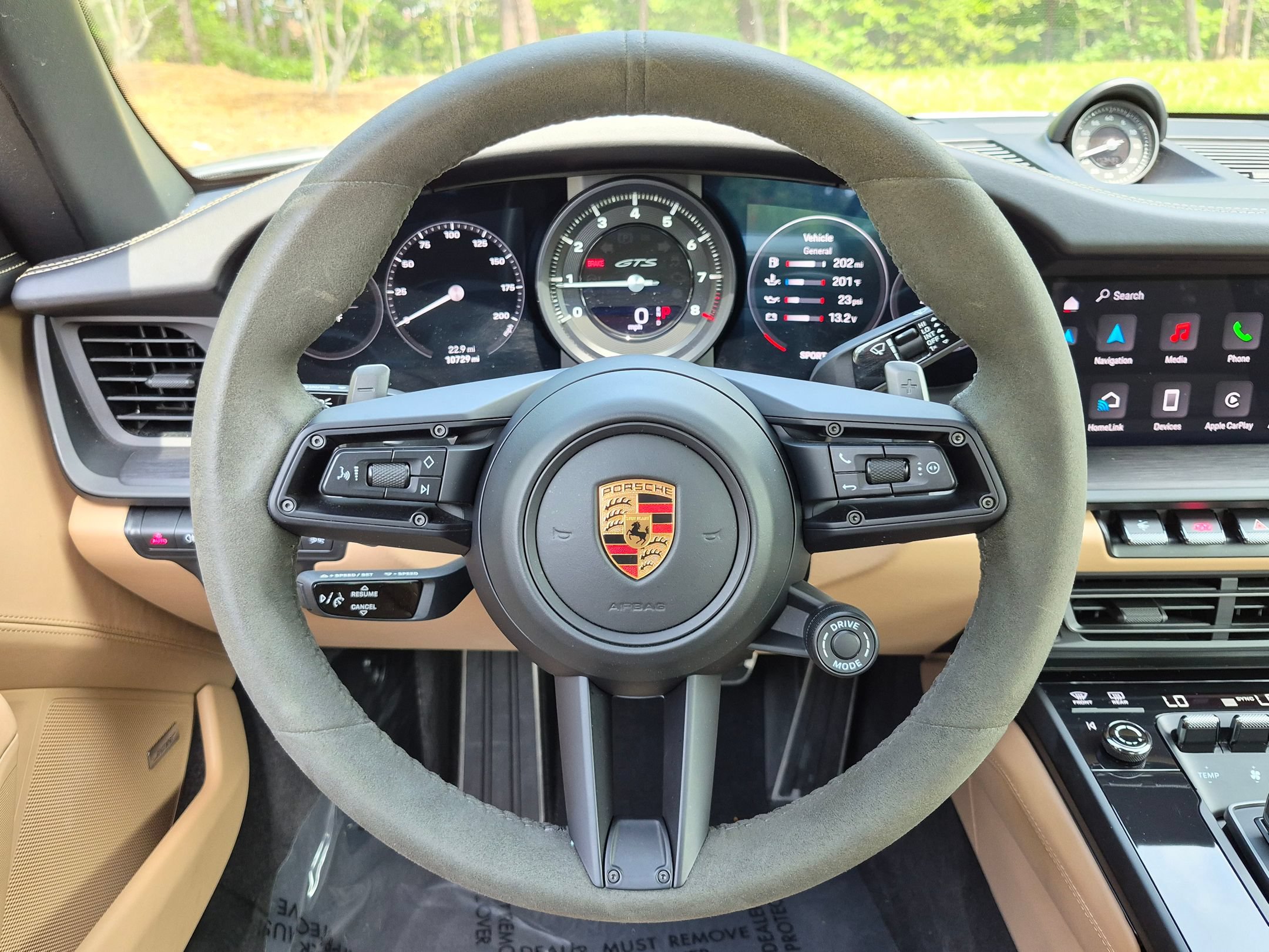 Certified 2023 Porsche 911 Carrera 4 GTS AWD/4WD image 8