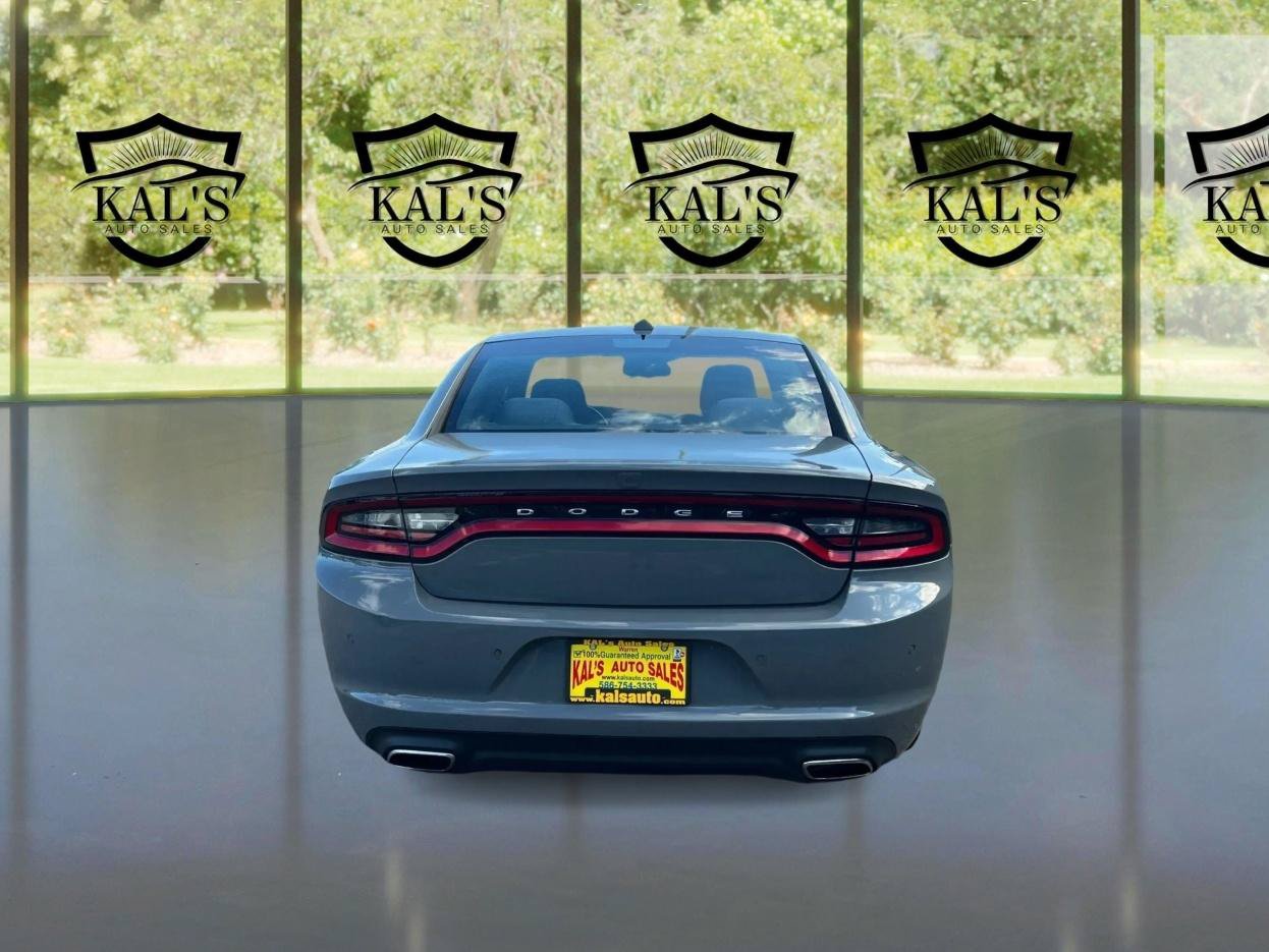 Used 2018 Dodge Charger SXT Plus RWD image 6