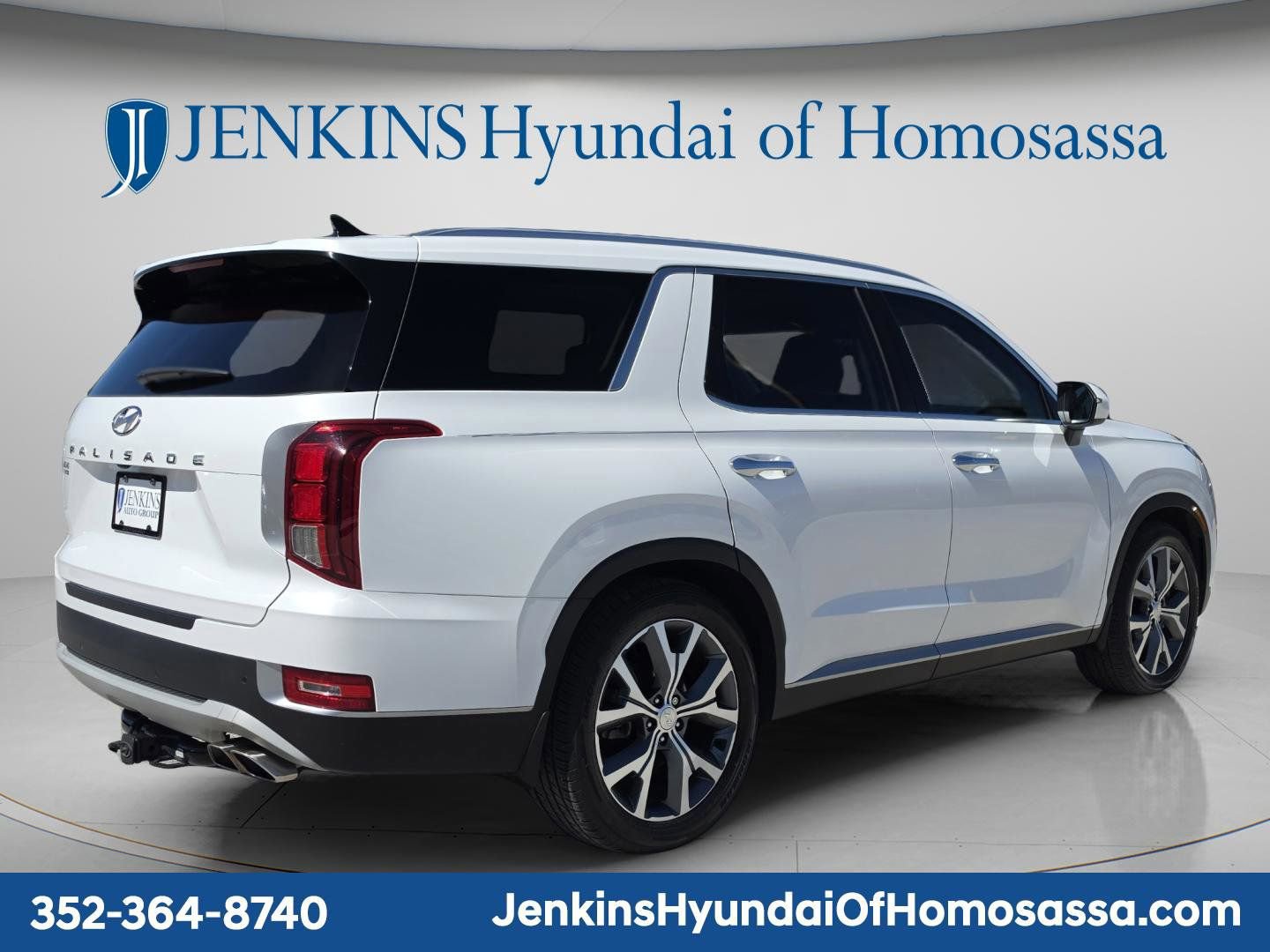 Used 2021 Hyundai Palisade SEL w/ Premium Package FWD image 3