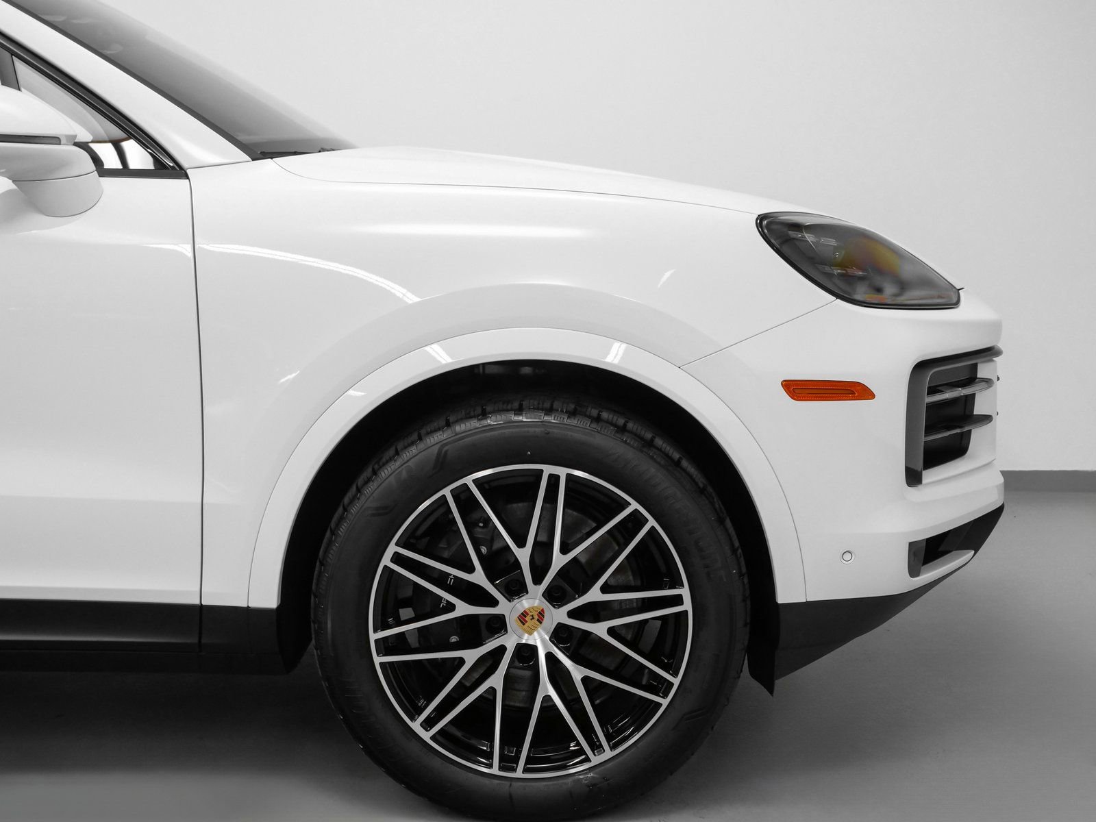 Certified 2024 Porsche Cayenne Coupe image 14