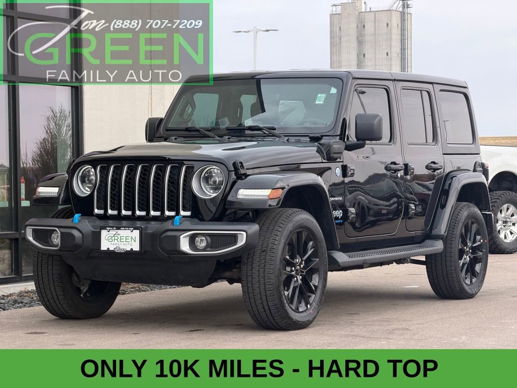 Used 2023 Jeep Wrangler Unlimited Sahara w/ Cold Weather Group AWD/4WD image 1