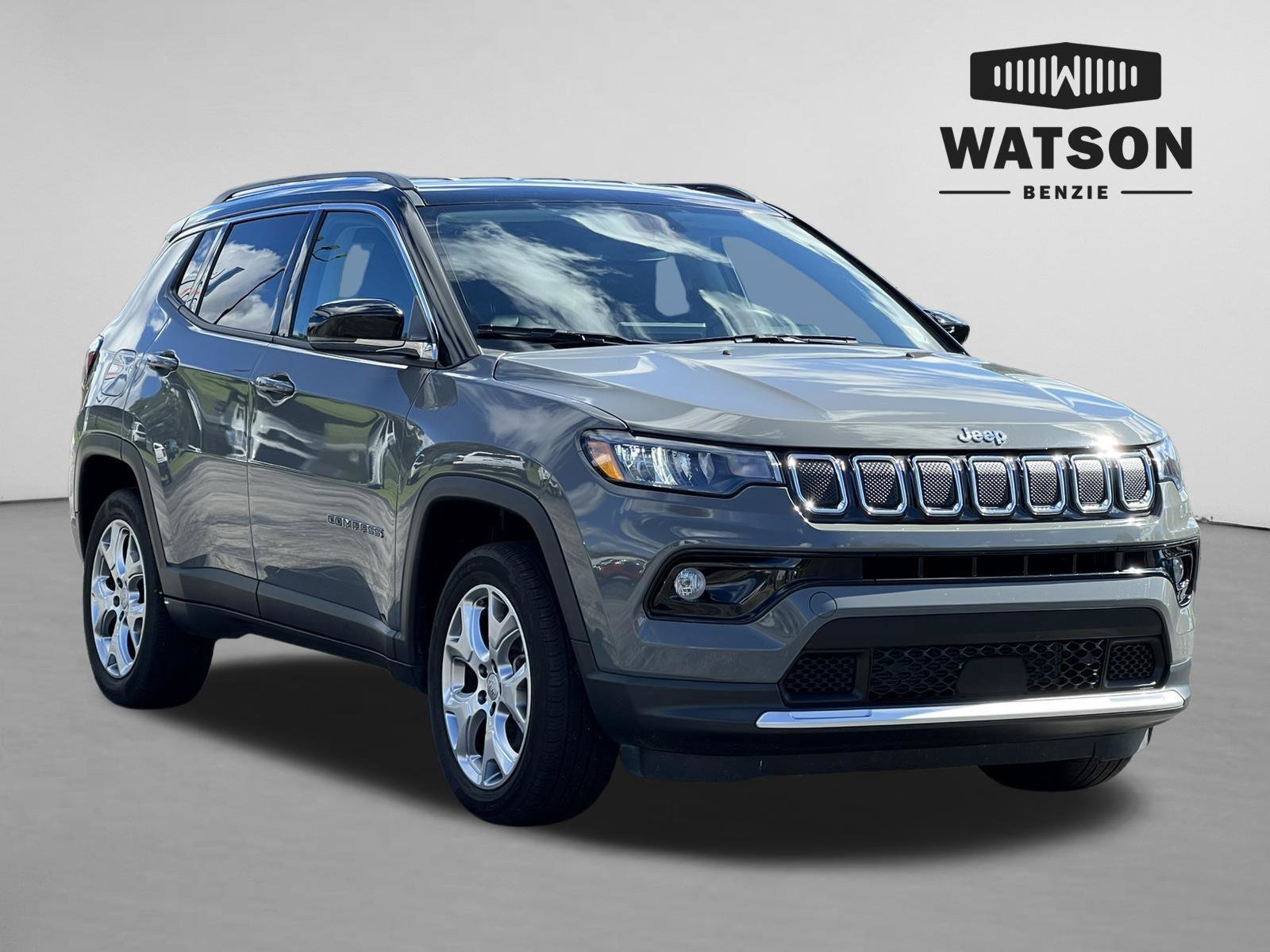 Used 2022 Jeep Compass Limited AWD/4WD image 1