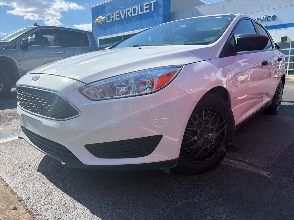 Used 2017 Ford Focus S FWD image 1