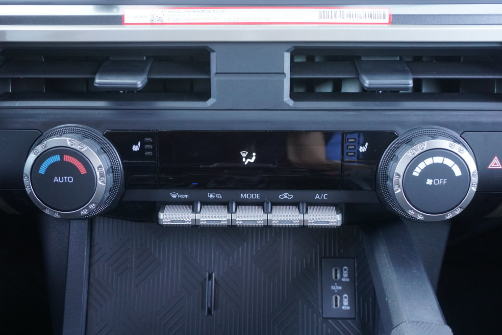 New 2026 Toyota Tacoma TRD Off-Road AWD/4WD image 13