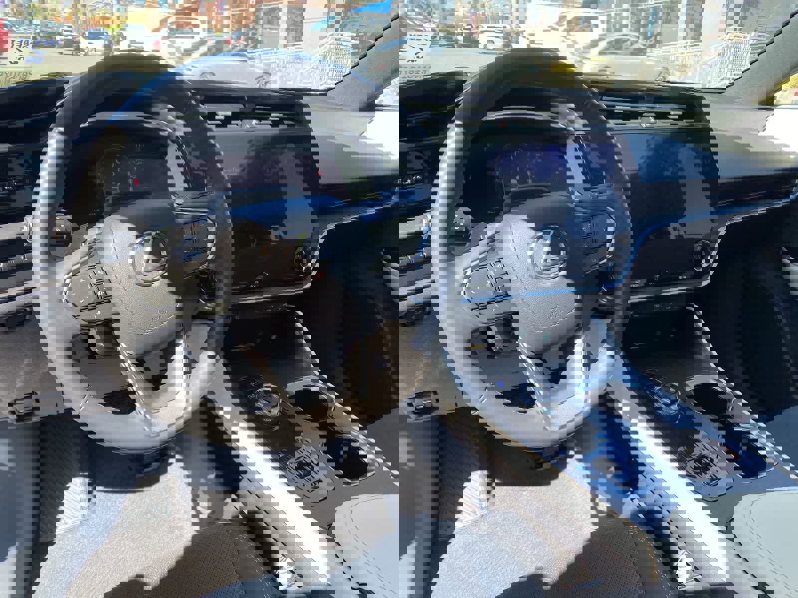 Used 2023 Lexus RZ 450e Luxury w/ Accessory Package (Z1) image 9