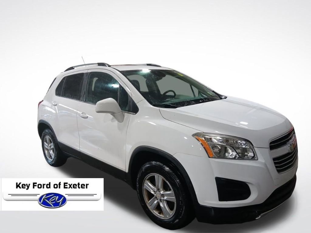 Used 2015 Chevrolet Trax LT w/ LT Sun and Sound Package image 1