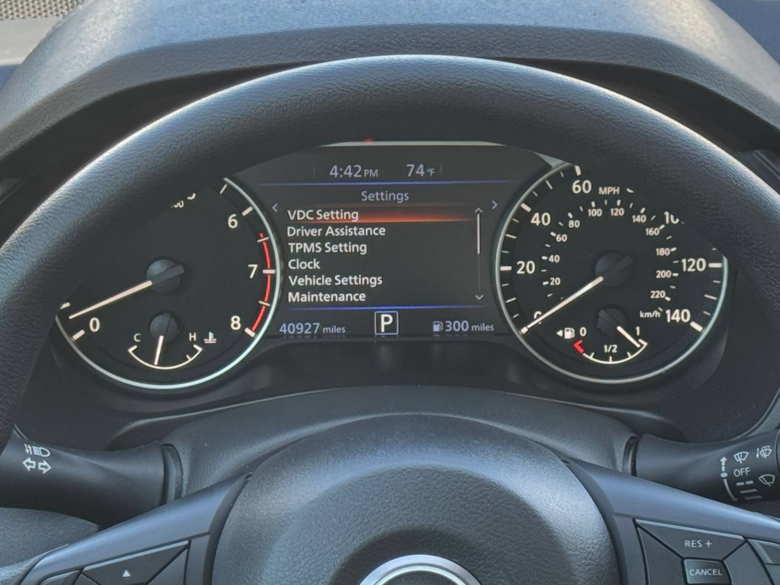 Used 2025 Nissan Altima 2.5 SV FWD image 41