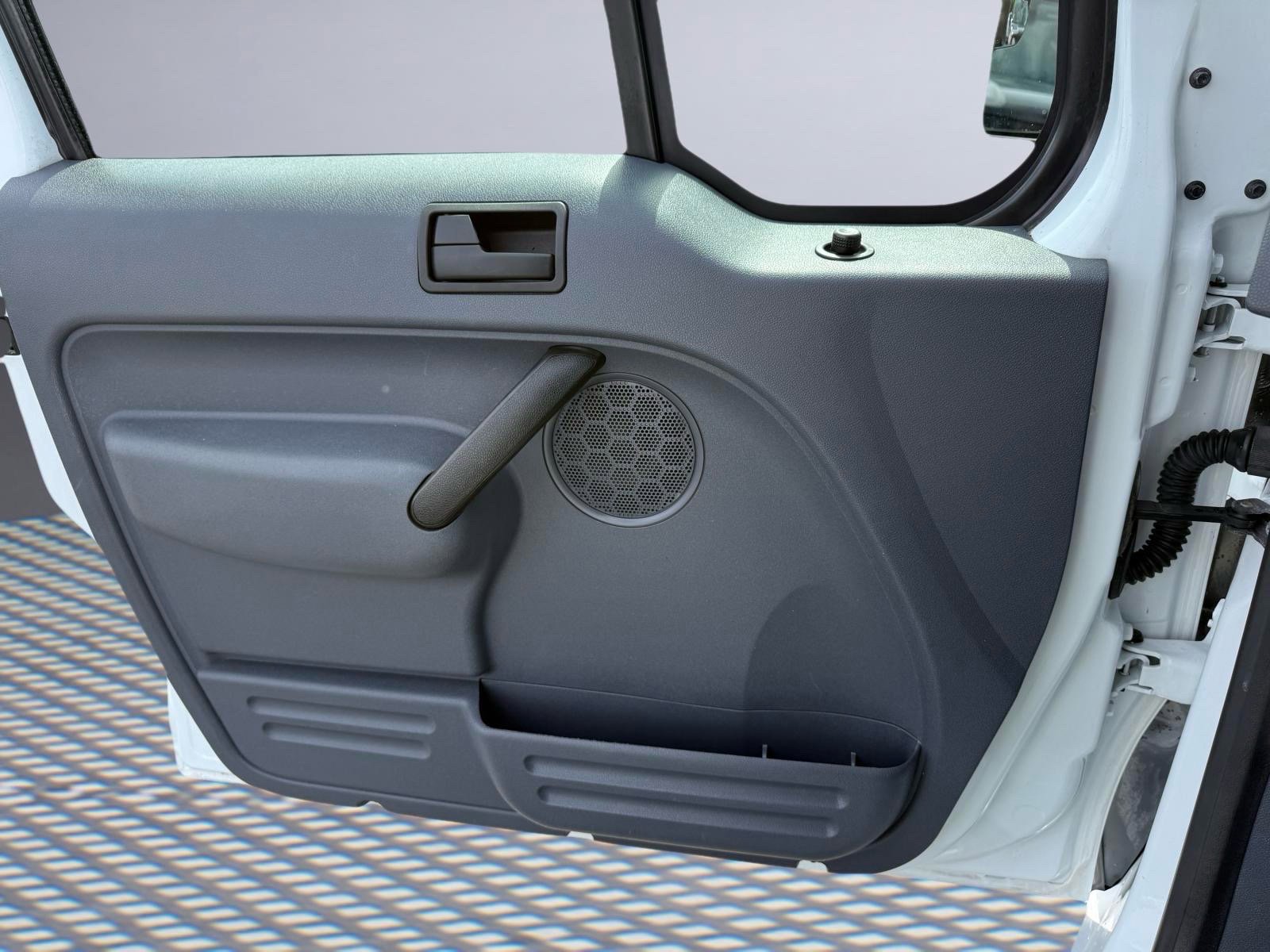 Used 2012 Ford Transit Connect XLT FWD image 23
