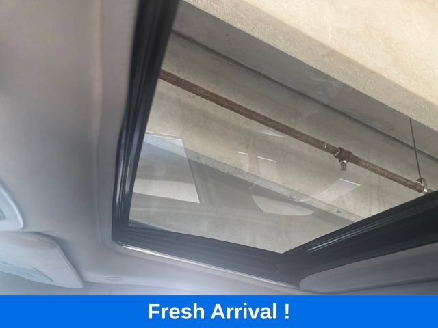 Used 2026 Toyota Sienna XLE FWD image 12