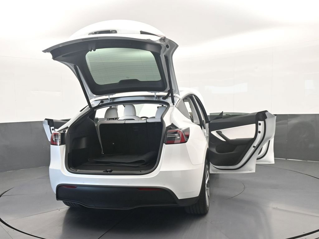 Used 2021 Tesla Model Y Long Range AWD/4WD image 64