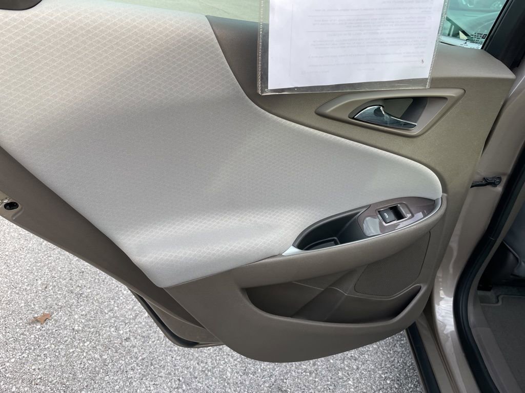 Used 2025 Chevrolet Malibu LT image 43