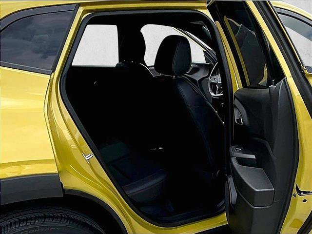 Certified 2024 Chevrolet Trax RS image 27