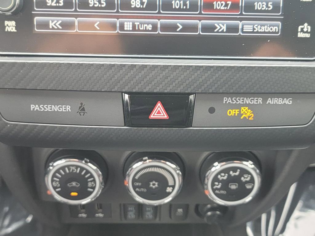 Used 2019 Mitsubishi Outlander Sport ES AWD/4WD image 25