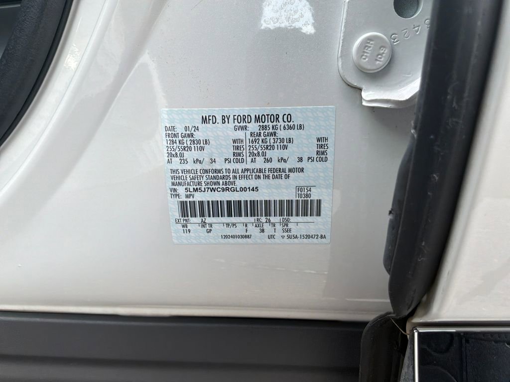 Certified 2024 Lincoln Aviator Reserve image 2