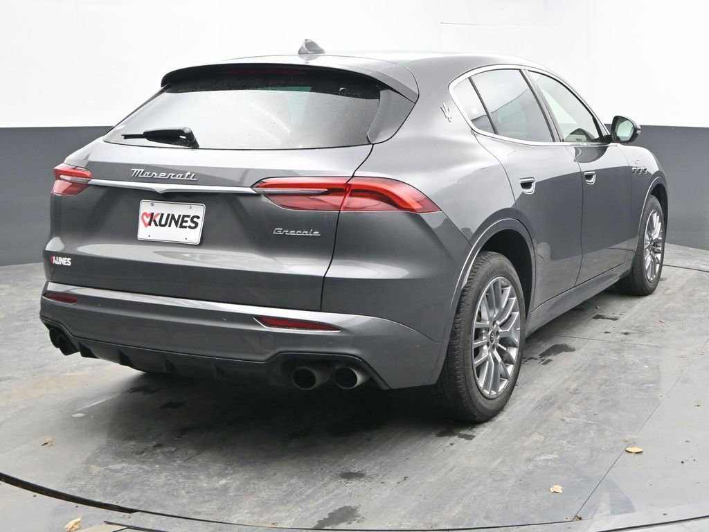 Used 2024 Maserati Grecale GT image 10