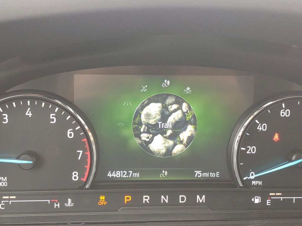 Used 2020 Ford Explorer Limited w/ Class III Trailer Tow Package image 28