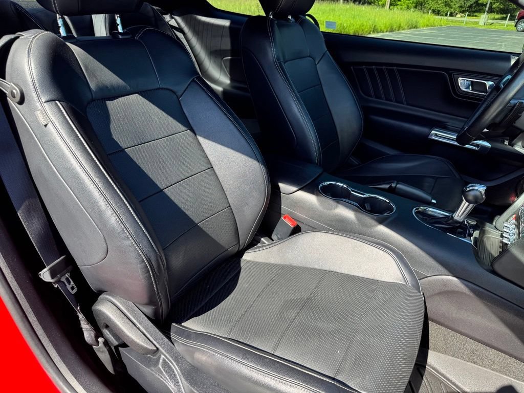 Used 2016 Ford Mustang GT Premium w/ Equipment Group 401A RWD image 17