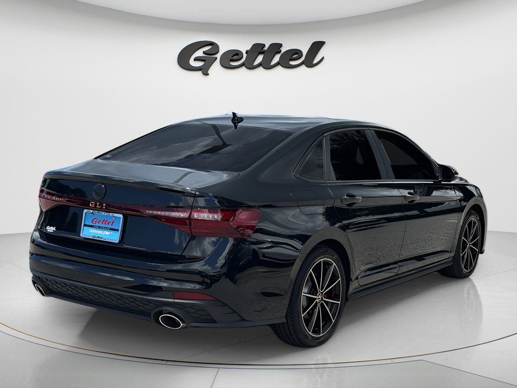 Used 2025 Volkswagen Jetta GLI Autobahn FWD image 6