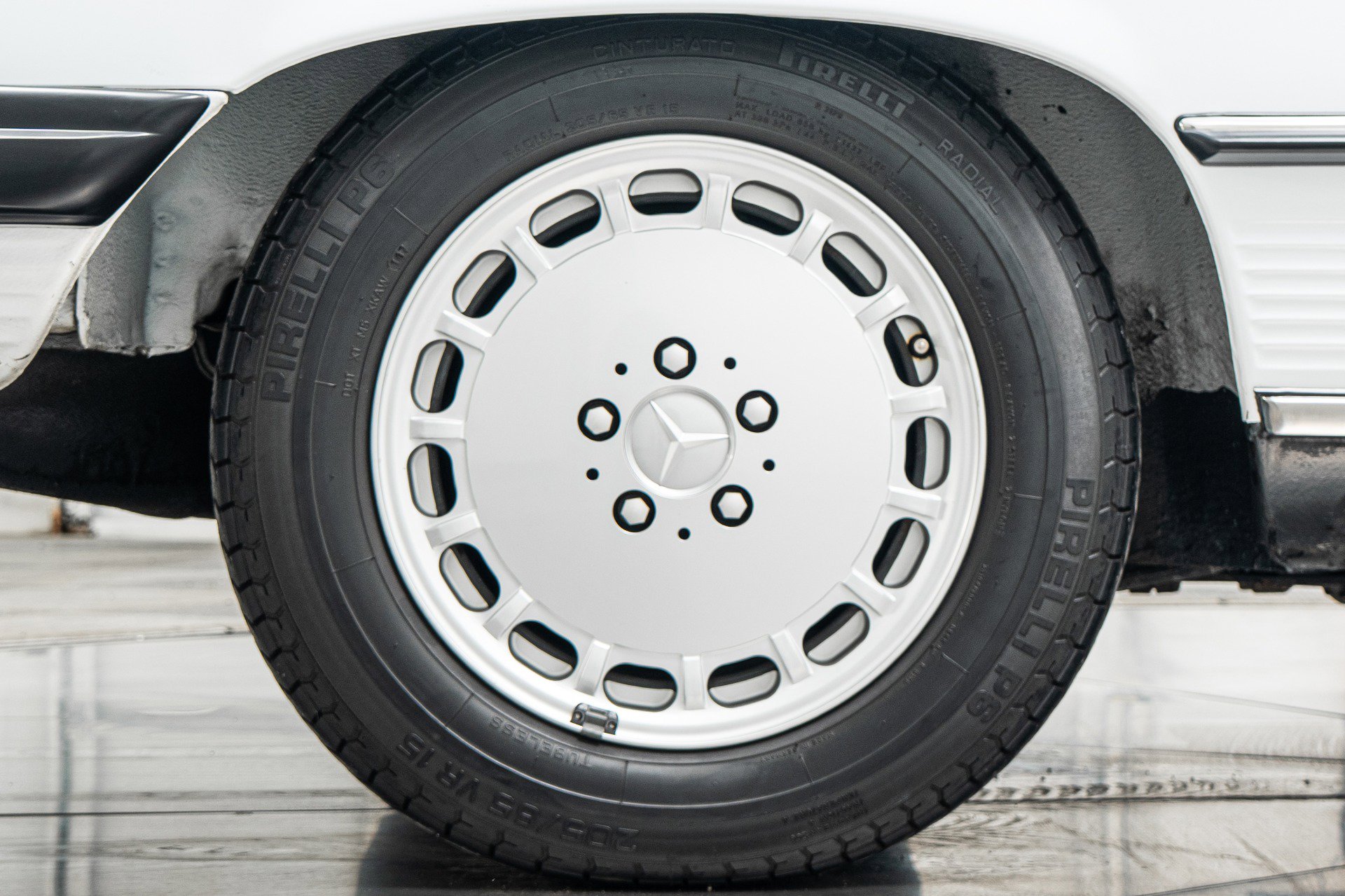 Used 1987 Mercedes-Benz 560 SL image 50