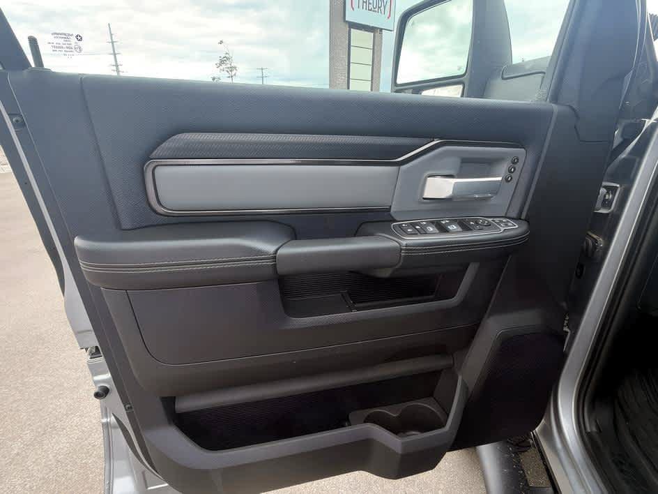Used 2023 RAM 2500 Rebel w/ Level 1 Equipment Group AWD/4WD image 9
