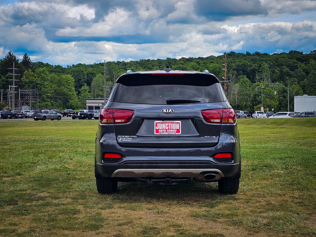 Used 2019 Kia Sorento EX AWD/4WD image 4
