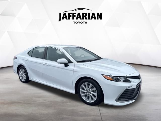 Certified 2022 Toyota Camry LE