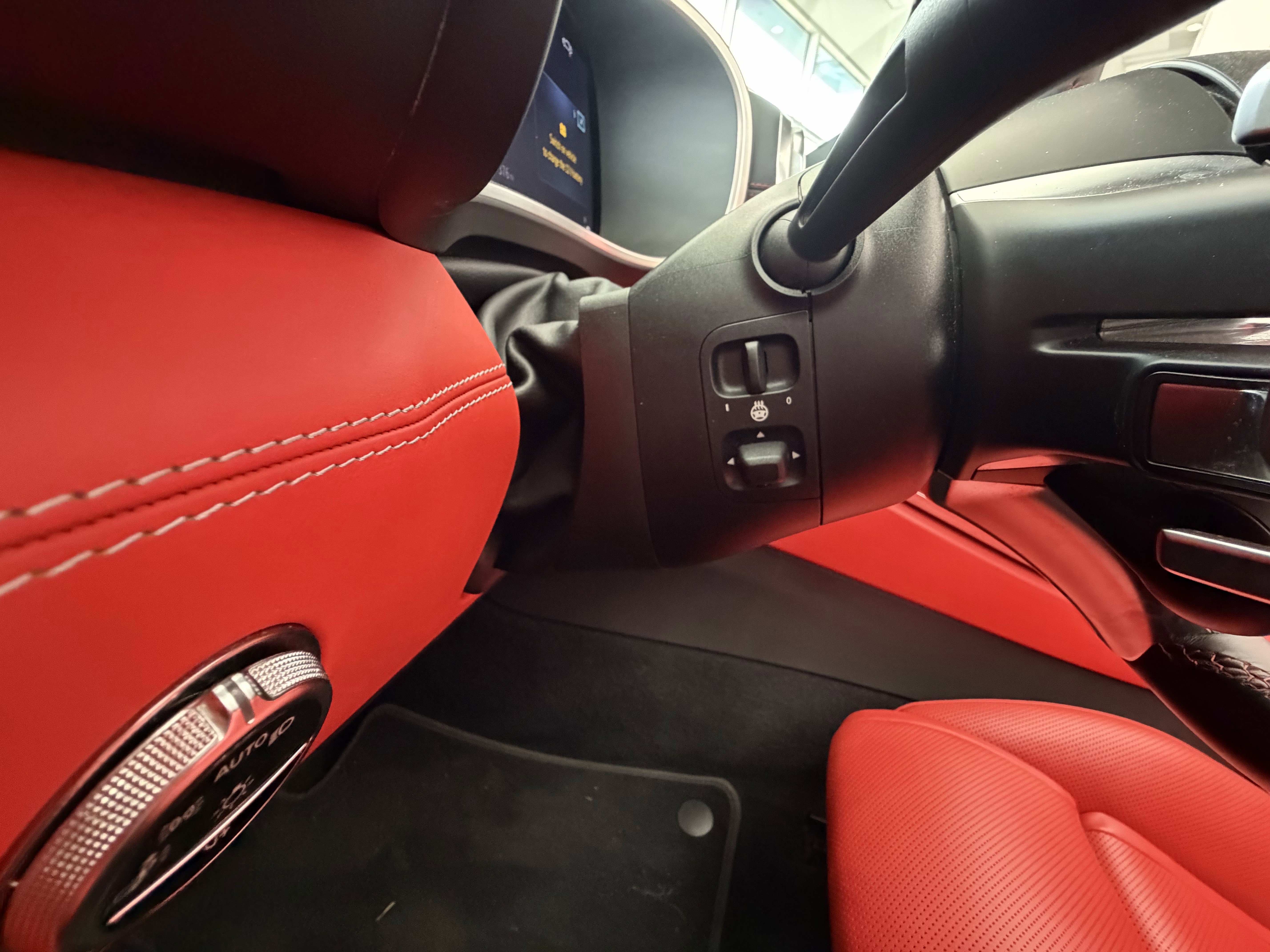 Used 2023 Mercedes-Benz SL 55 AMG 4MATIC image 18