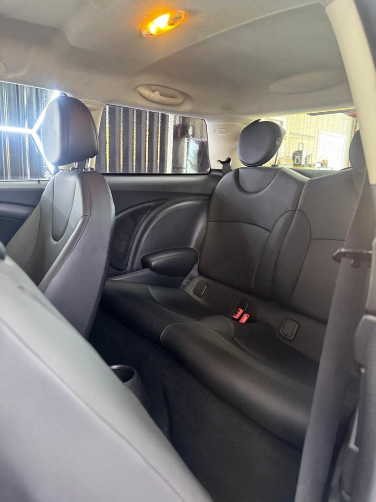 Used 2011 MINI Cooper Hardtop FWD image 30