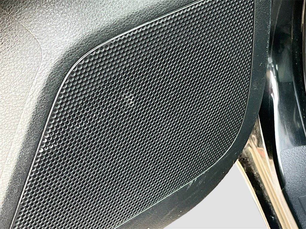 Used 2022 Toyota Tacoma SR w/ SR Convenience Package image 19