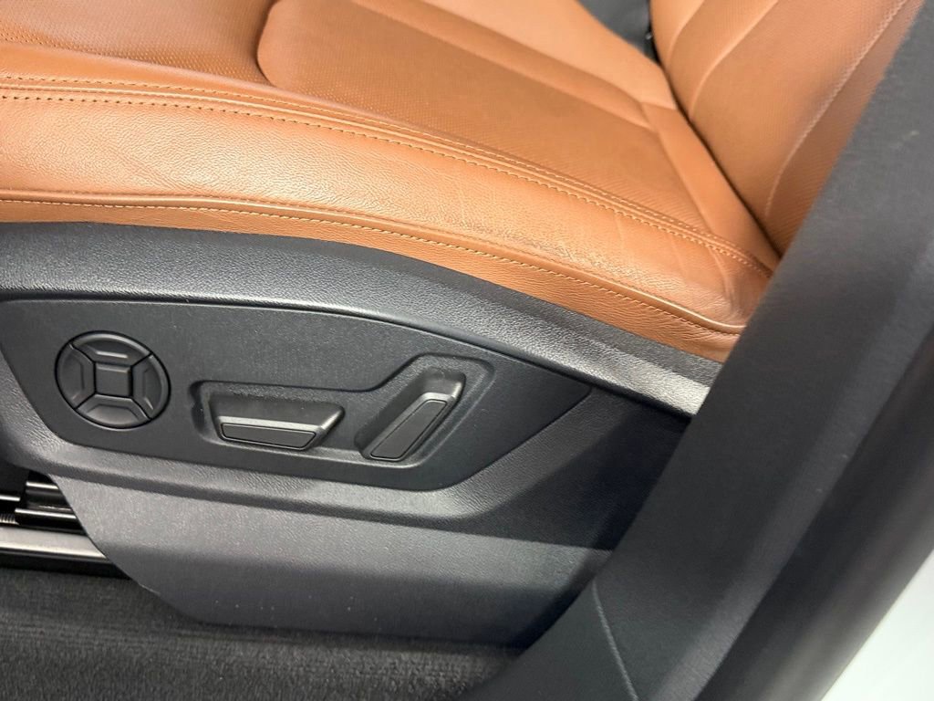 Used 2023 Audi Q8 Premium Plus w/ Premium Plus Package AWD/4WD image 28