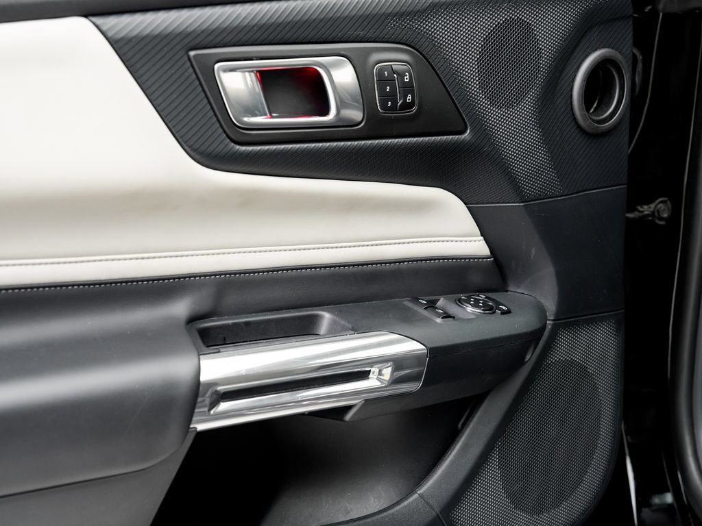 Used 2024 Ford Mustang Premium RWD image 8