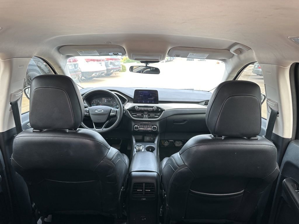 Used 2022 Ford Escape SEL image 12