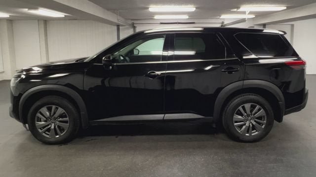 Used 2024 Nissan Pathfinder S FWD image 5
