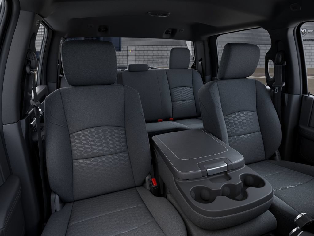 New 2025 RAM 2500 Big Horn AWD/4WD image 17