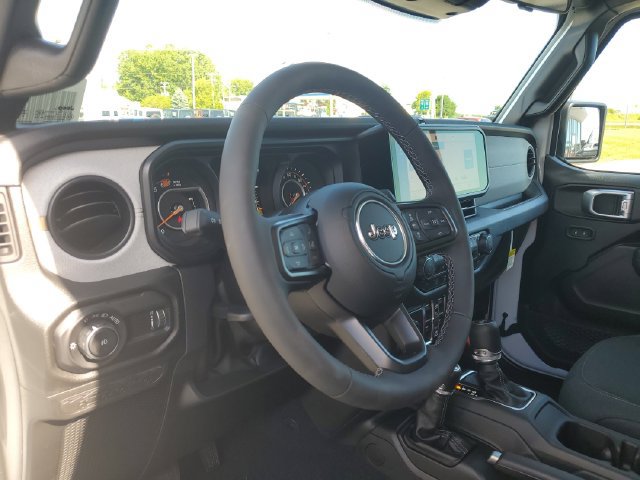 New 2026 Jeep Wrangler Unlimited Sport AWD/4WD image 12