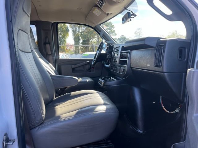 Used 2020 Chevrolet Express 2500 LS image 12