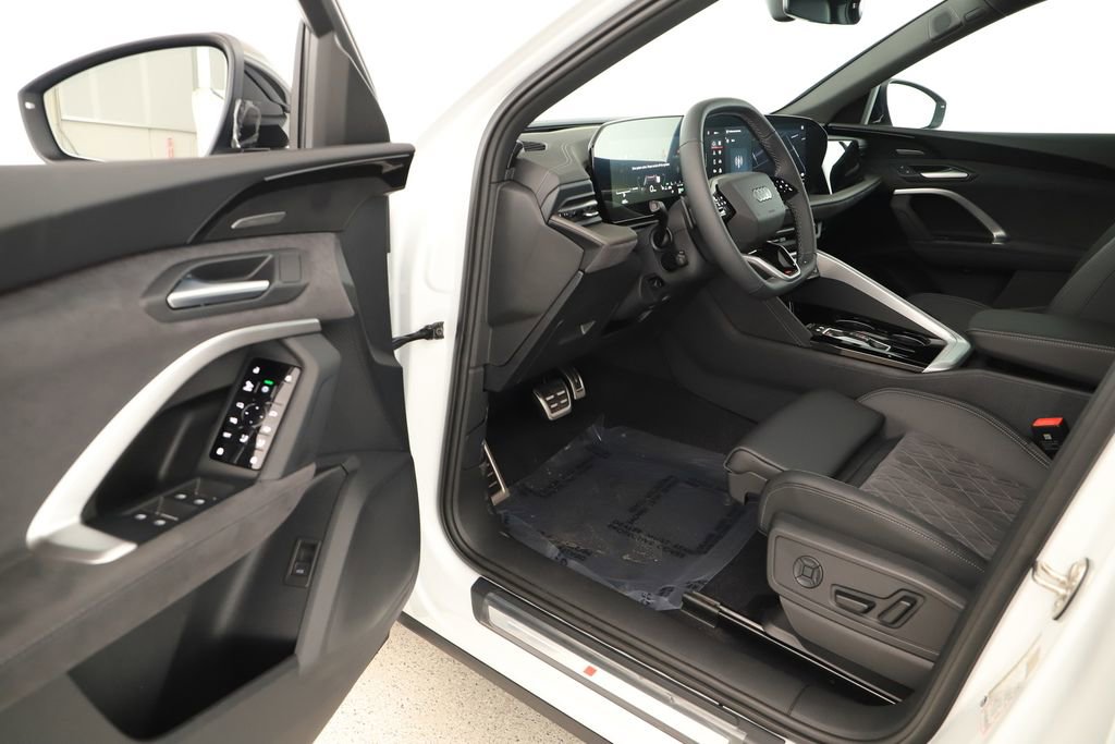 New 2025 Audi SQ5 Premium Plus image 14