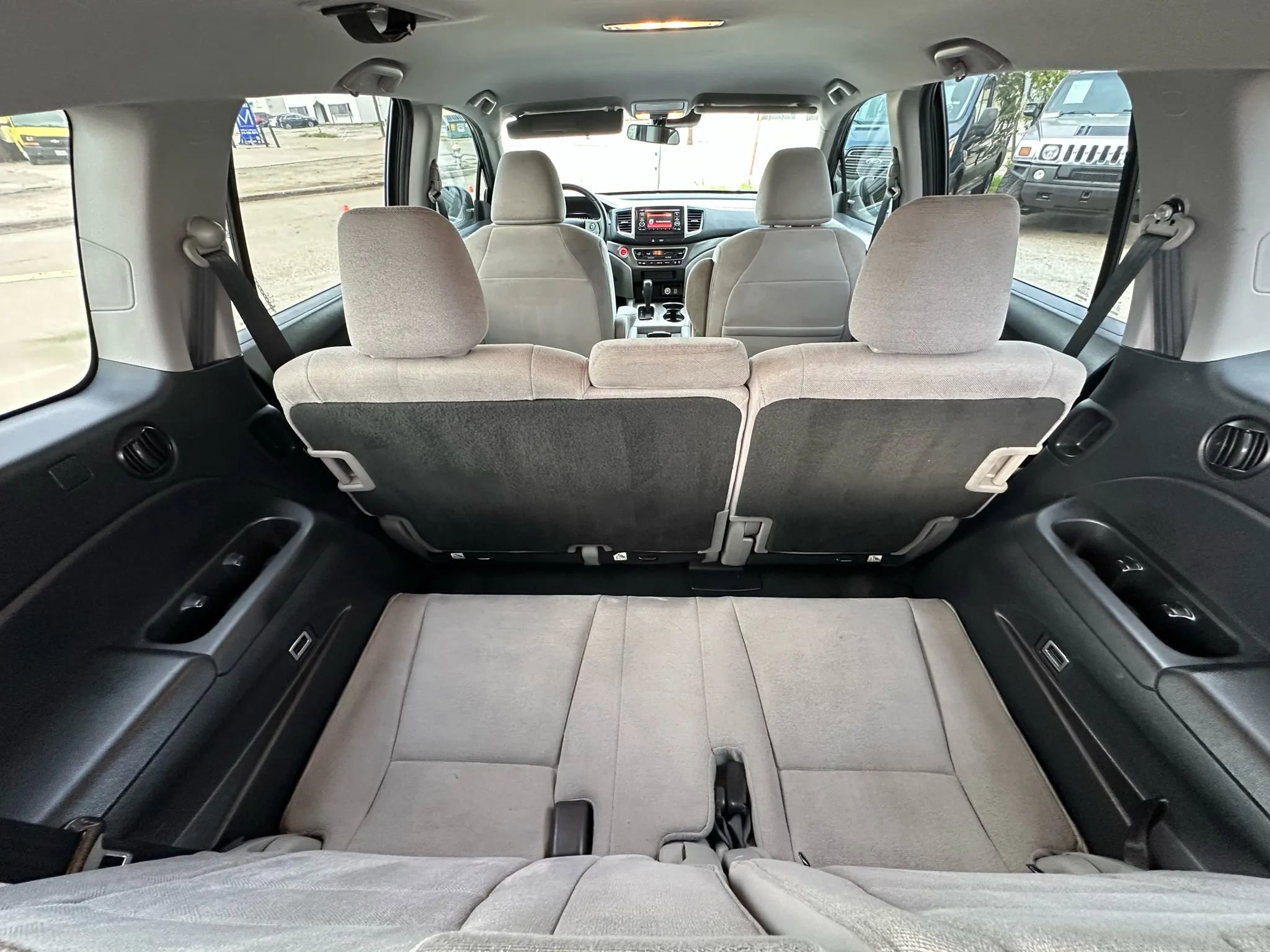 Used 2019 Honda Pilot LX image 19