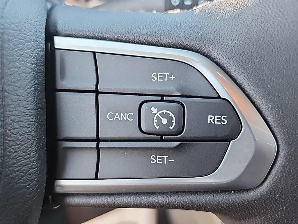 New 2026 Jeep Compass Latitude image 6