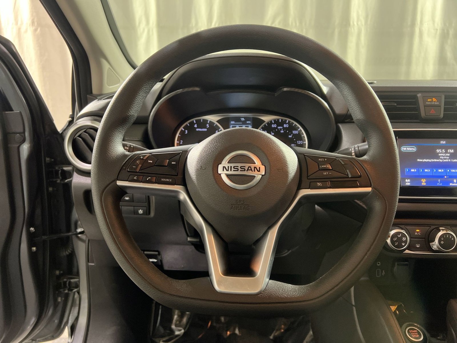 Used 2021 Nissan Versa S image 19