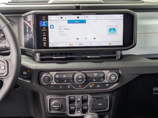 New 2026 Jeep Gladiator Sport AWD/4WD image 33