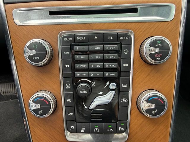 Used 2017 Volvo XC60 T6 Inscription image 19