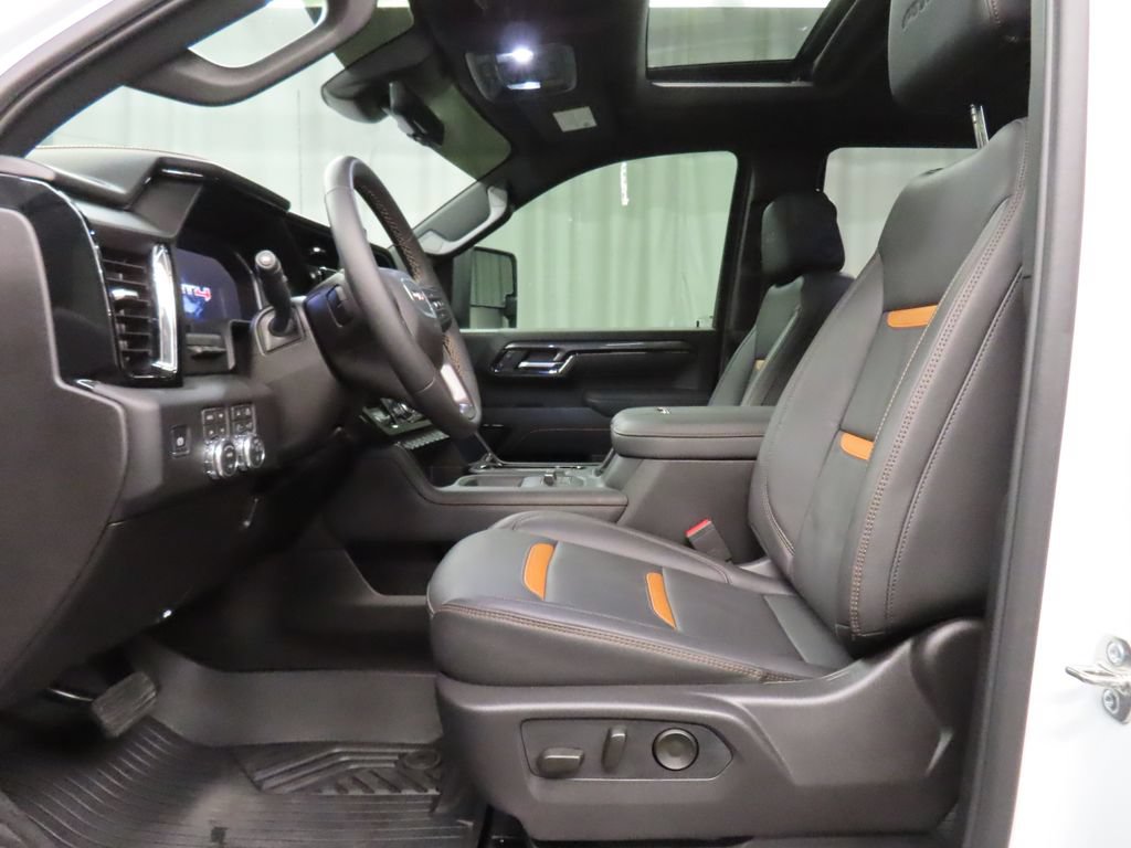 Used 2026 GMC Sierra 2500 AT4 w/ AT4 Premium Plus Package AWD/4WD image 12