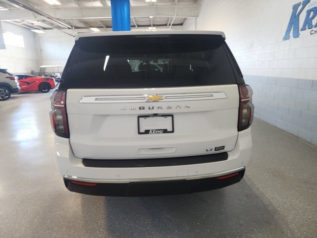 Certified 2024 Chevrolet Suburban LT AWD/4WD image 3