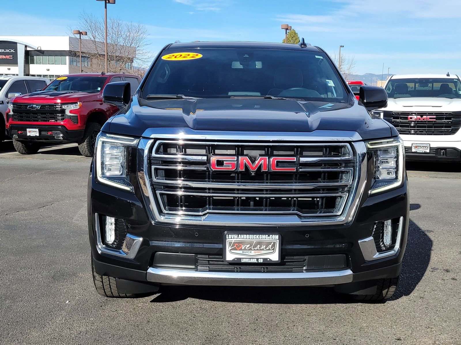 Used 2022 GMC Yukon SLT w/ SLT Premium Package image 5