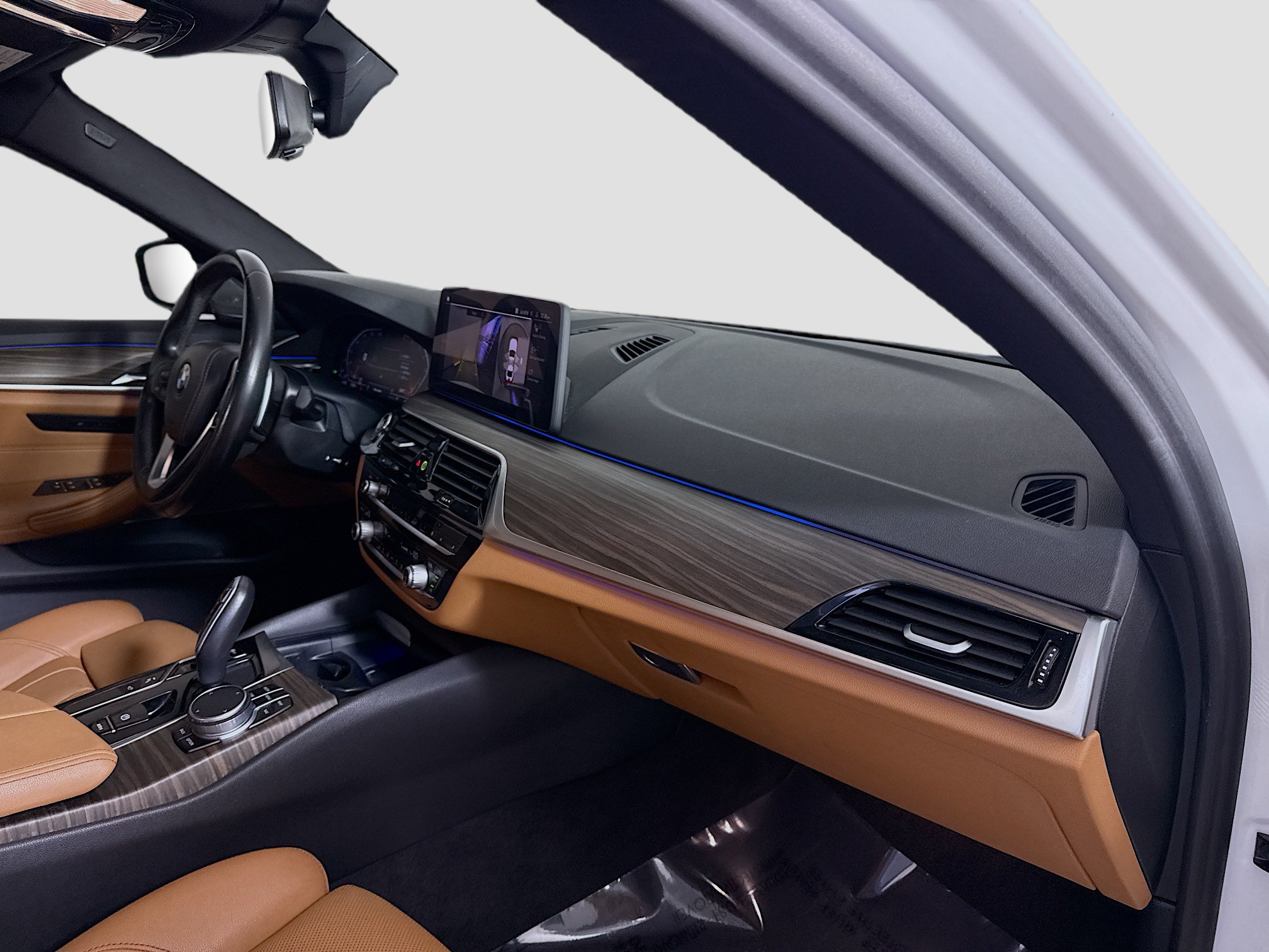 Used 2021 BMW 530i w/ Premium Package RWD image 30