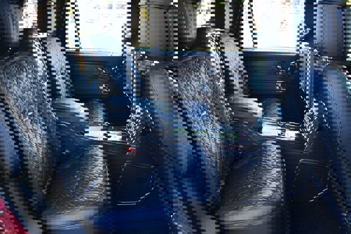 Used 2020 Land Rover Range Rover LWB SV Autobiography image 34