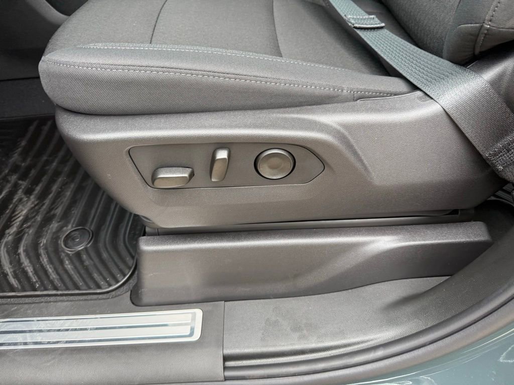New 2026 Chevrolet Silverado 1500 LT image 25