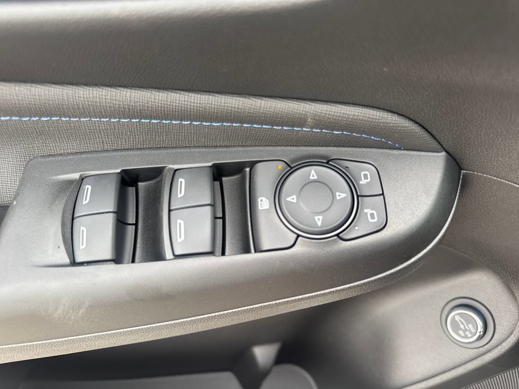 New 2026 Buick Envista Sport Touring w/ Convenience I Package FWD image 16