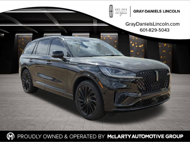 Used 2025 Lincoln Aviator Reserve w/ Luxury Package image 1